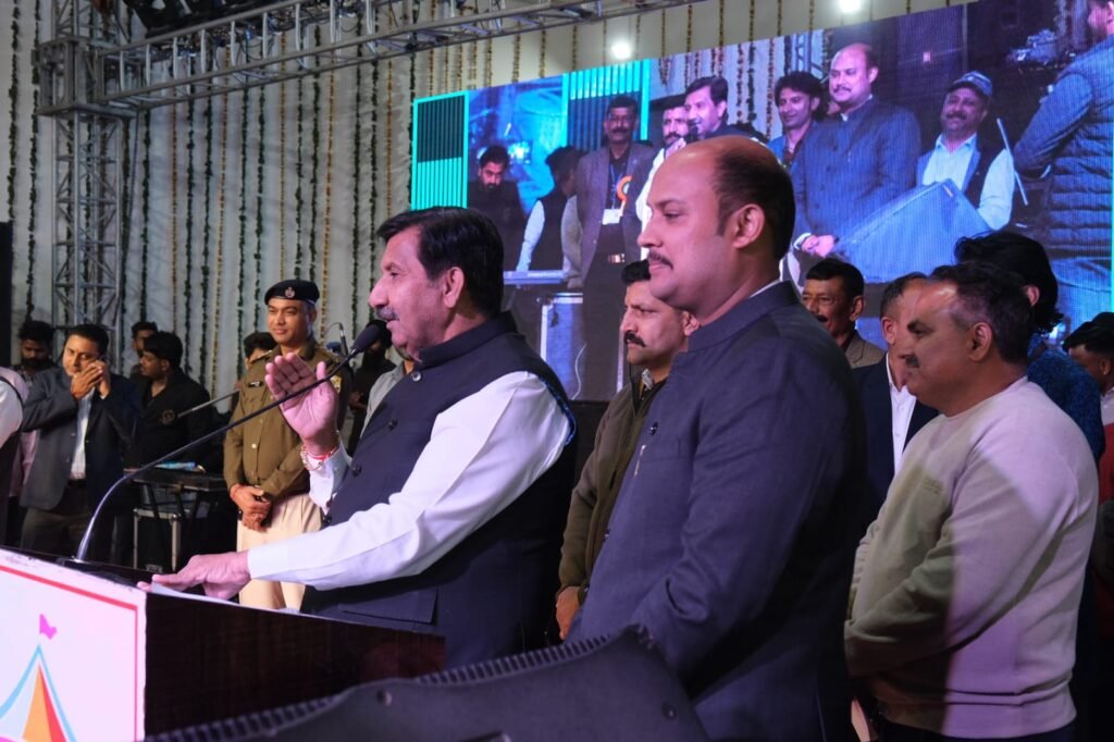 Mukesh Agnihotri & Yadvinder Goma at Panchrukhi