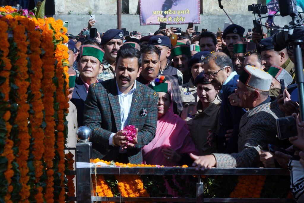 rohru statue inauguration sandour bridge virbhadra singh8
