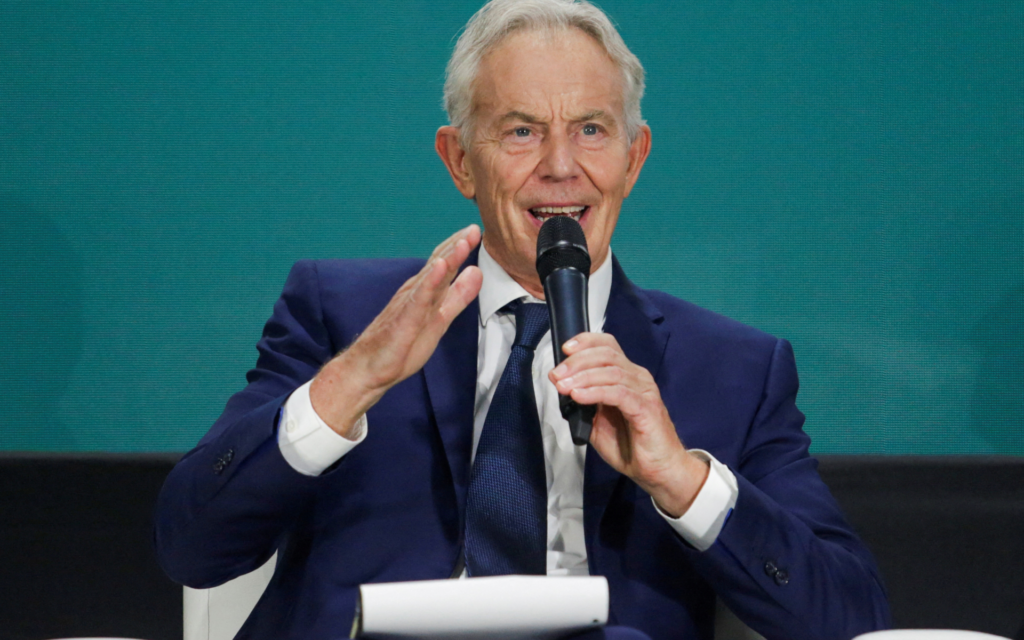 ट्रंप का बड़ा फैसला: टोनी ब्लेयर और दामाद जेरेड कुशनर को सौंपी 'गाजा बोर्ड ऑफ पीस' की कमान