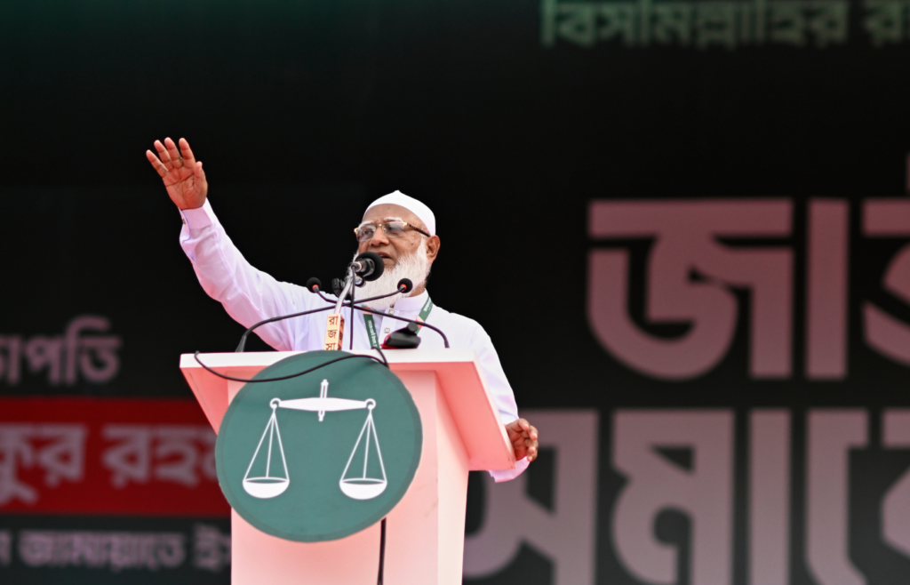 बांग्लादेश की राजनीति का 'दादू': कौन हैं शफीकुर रहमान?